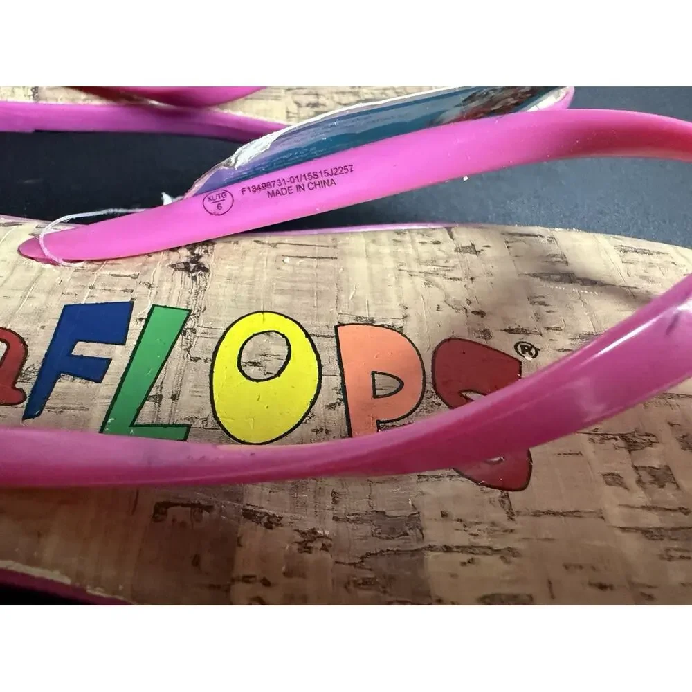 Fish Flops Girls Size 6 / XL DEFECTS